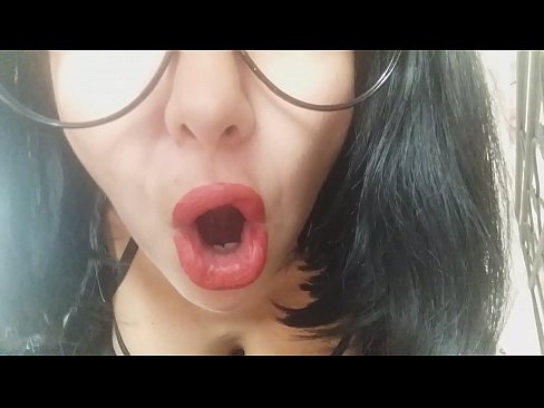 ❤️ ګرانه، ستا سوزنده مور به تاسو نن ښوونځي ته نه پریږدي ... زه تاسو ته ډیره اړتیا لرم ... ️❌ جنس