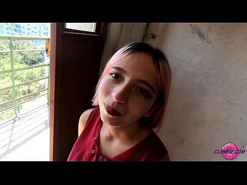 ❤️ د شاګرد حساسیت په بهر کې یو اجنبی سړی وخوري - د هغه په مخ کې ️❌ جنس